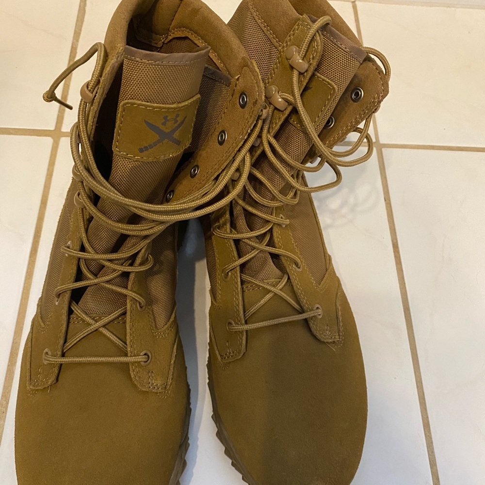 Men’s Under Armour Jungle Rat Boots - Never Worn